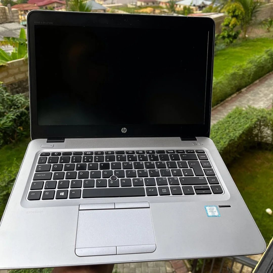 Hp Elitebook 840 G3 (Clean Refurbished