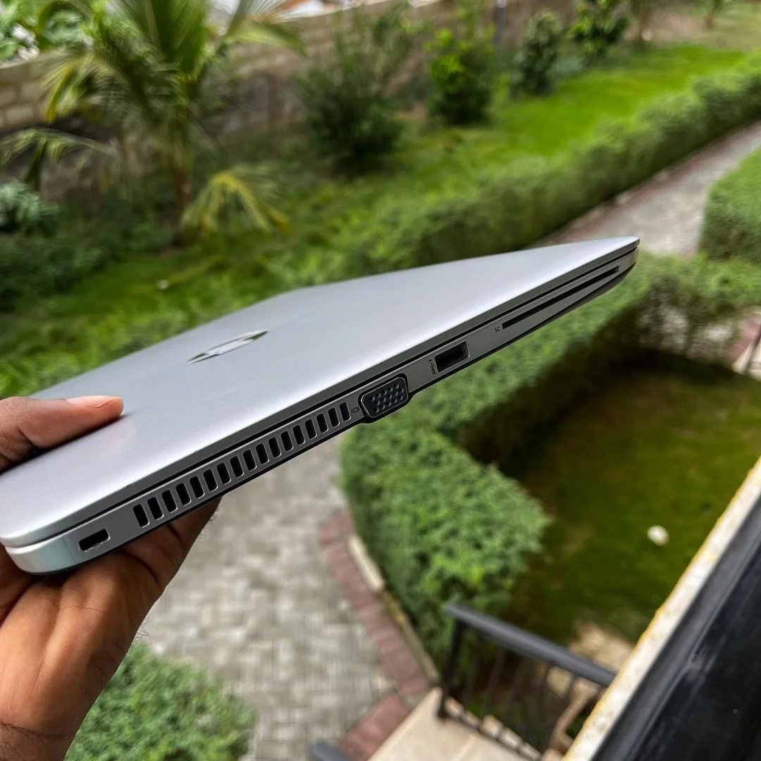 Hp Elitebook 840 G3 (Clean Refurbished