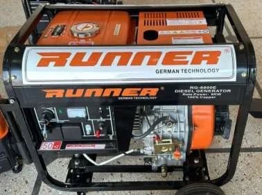1KW Gasoline generator 230V 50H recoil start. Runner German Technology.