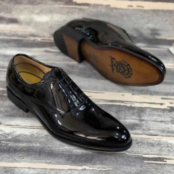 Men's classic party shoes