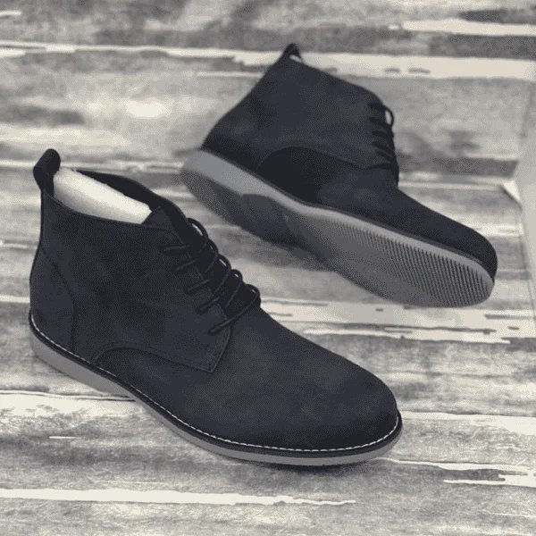 Trendy suede boots for men