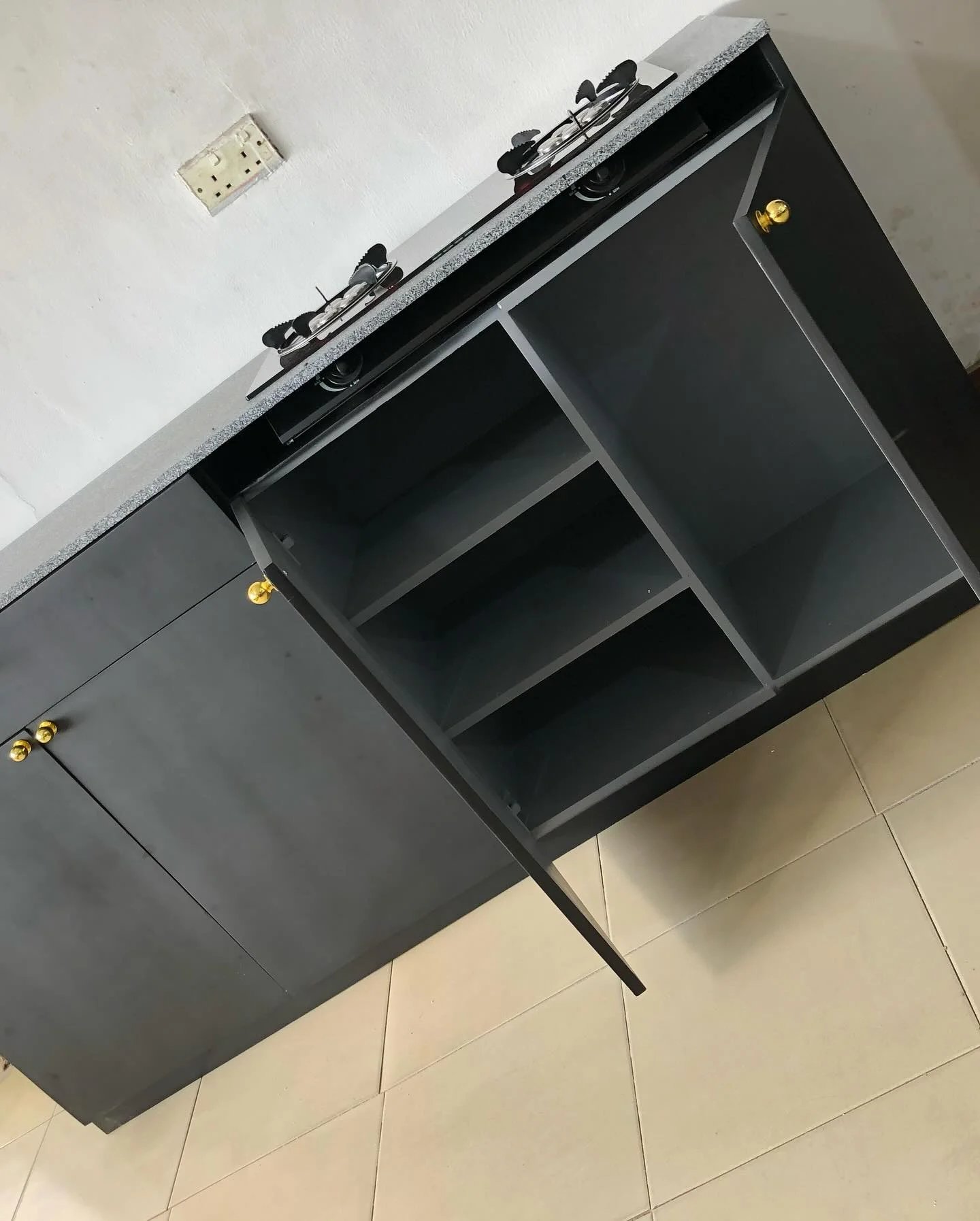 Modern wooden kitchen cabinet