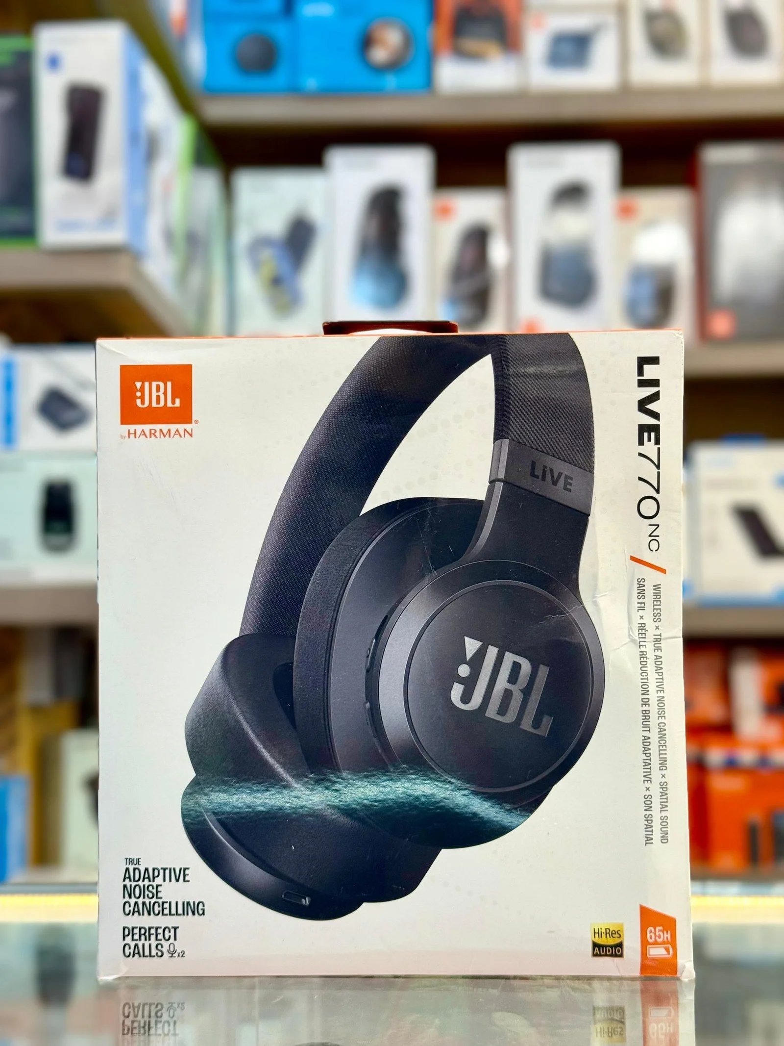 JBL Live 770NC Wireless headphones